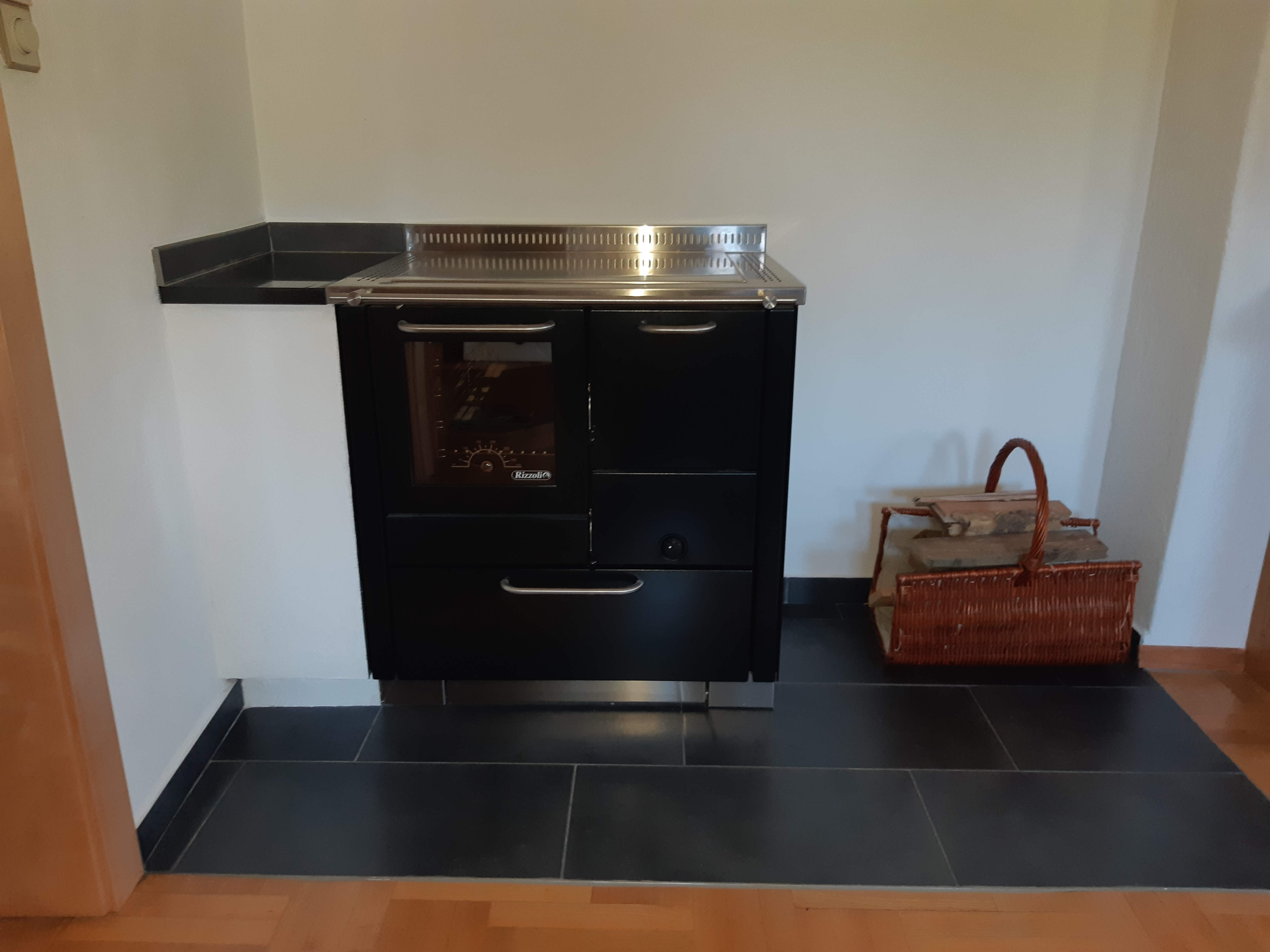 Unternehmen: Ofen und Holz Manfred Thaller