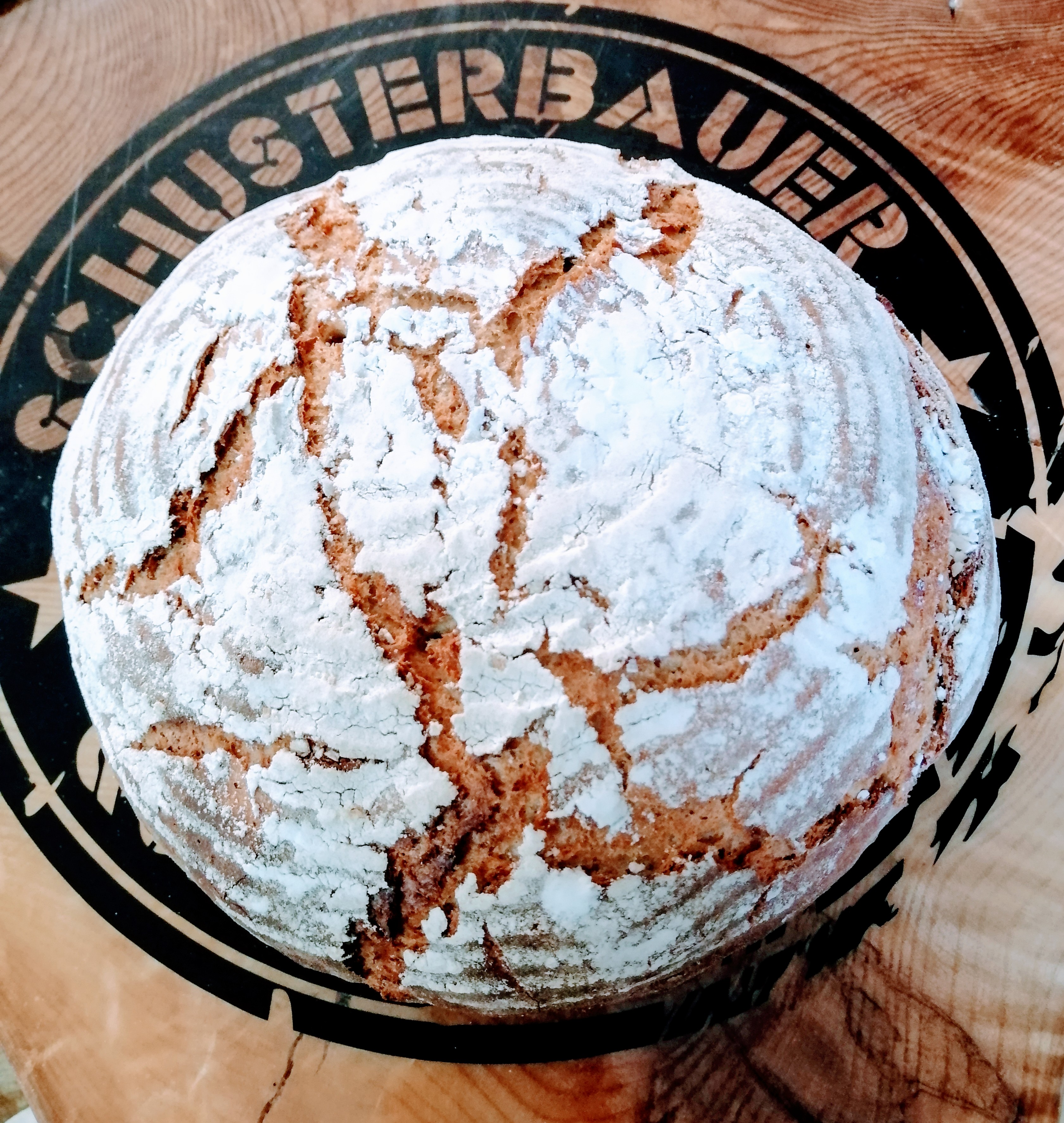 Familie Kirchberger, Schusterbauer  Produkt-Beispiele Bauernbbrot 