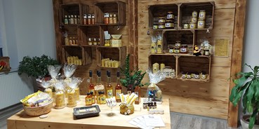 Händler - Produkt-Kategorie: DIY und Bastelzubehör - Salzburg-Stadt Altstadt - Imkerei Bienenmax