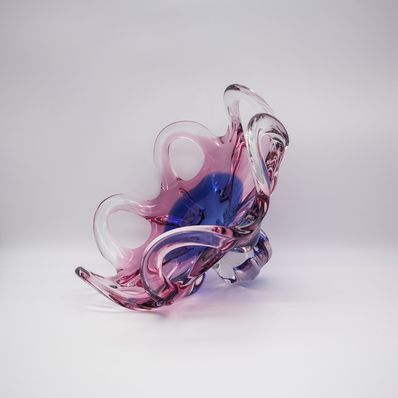 Tandlas Produkt-Beispiele Schleifen-Glasschale von Josef Hospodka