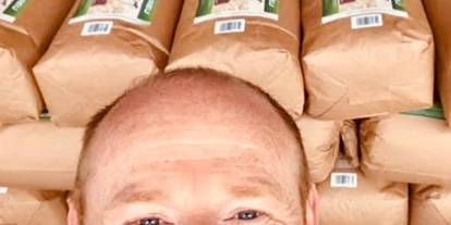 Händler - PLZ 5300 (Österreich) - Einstreu fertig verpackt für den Versand - Jumbogras-Tier.Shop