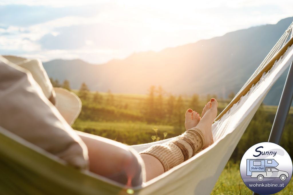 Händler - Salzburg - Formenbau & Dienstleistungen: Kunststoff und Carbon auf Luftfahrtstandard: Reparatur, Dienstleistungen, Beratung im Sektor von glasfaserverstärktem (GFK) und kohlenstoffverstärkten Kunststoff (CFK) - Tollerian Composites GmbH