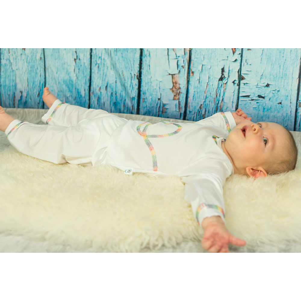 Inge'Schneider&Stickatelier Produkt-Beispiele Baby Nachtwäsche