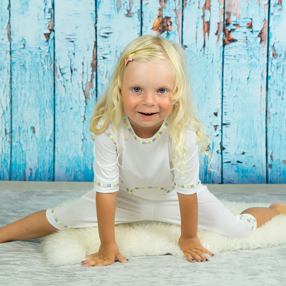 Unternehmen: Kinder Schlafanzug für den Sommer - Inge'Schneider&Stickatelier