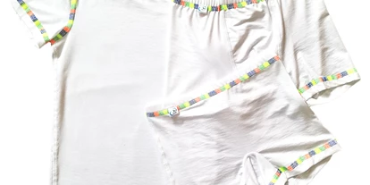 Händler - Unternehmens-Kategorie: Schneiderei - Kinder Set bestehend aus Unterziehshirt mit Panty od. Short in verschiedenen Absteppungen - Inge'Schneider&Stickatelier