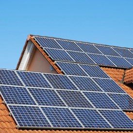 Betrieb: Photovoltaikanlage kaufen Ebensee bei natheat - natheat e.U.