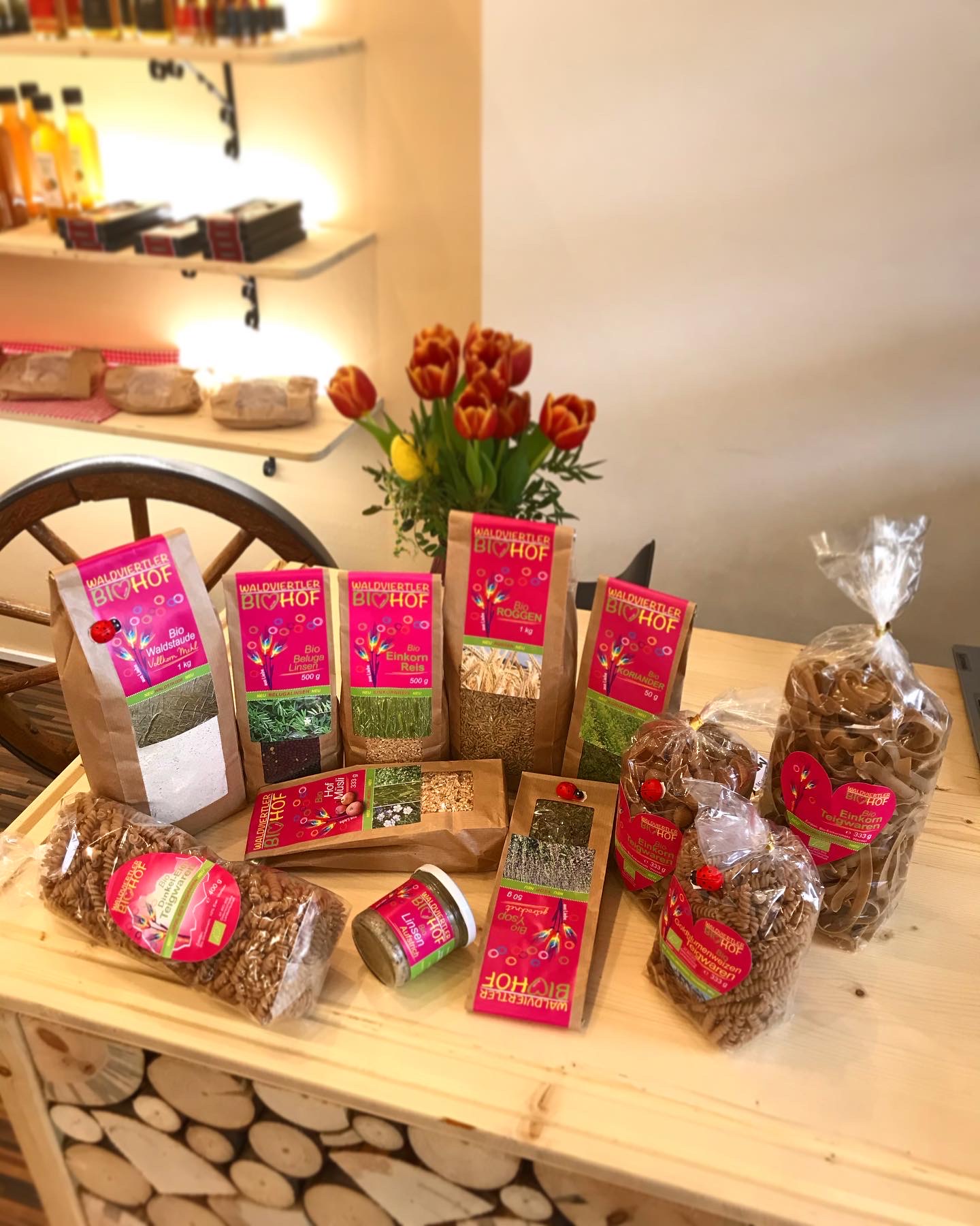 Waldviertler Dorfladen Produkt-Beispiele Bio - Urgetreide Produkte