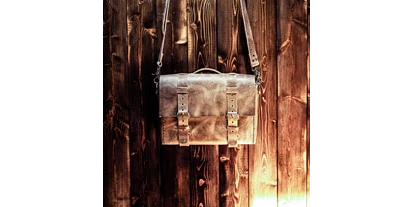 Händler - Niederösterreich - SHINBORU Taschen aus hochwertigem Leder sind handgefertigt für die Ewigkeit.  - Lederatelier.at Ledermanufaktur