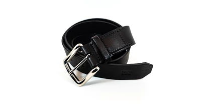 Händler - Niederösterreich - Handgenähter, handgemachter Ledergürtel aus Premium Leder für idealen Komfort und Tragegenuss im Online Shop www.shinboru.com - Lederatelier.at Ledermanufaktur