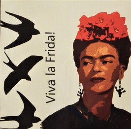 Unternehmen: Die kultige Polsterhülle "Viva la Frida" ist lichtecht und bleicht daher auch auf Ihrer Terasse nicht aus. Um € 25,00/Stk. versandkostenfrei erhätlich. - www.melora.at - Schmuck und Mode am See
