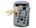 Unternehmen: KeySafe für kontaktlose Schlüsselübergabe - Klaus Madzar | schlüsselbox.at