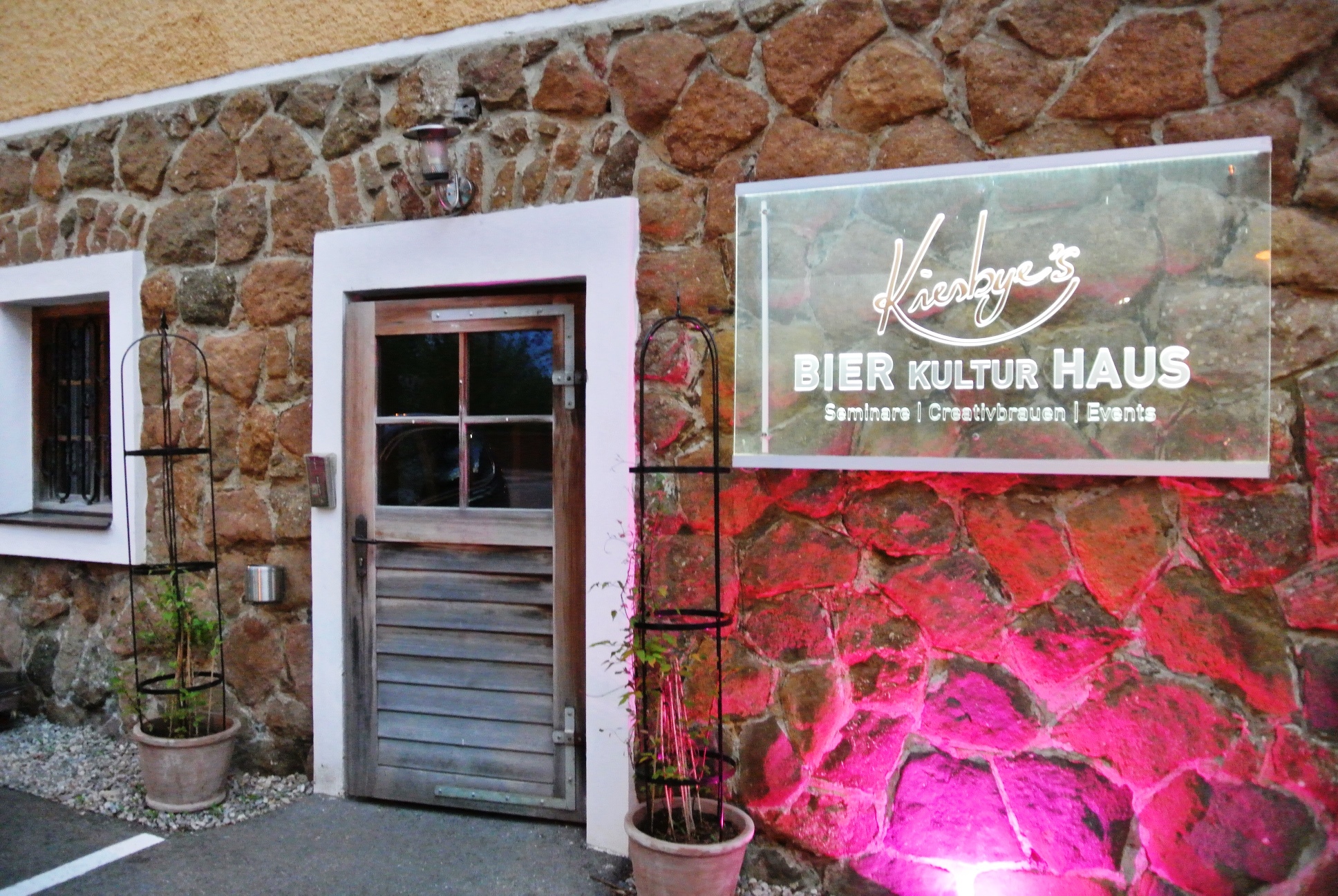 Händler - Palting - Kiesbye Akademie & Bierkulturhaus -  Kiesbye Akademie & Bierkulturhaus