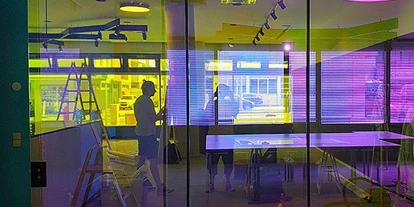 Händler - PLZ 5161 (Österreich) - Glasdekorfolie mehrfärbig - Agentur West - Manfred Salfinger