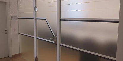 Händler - PLZ 5161 (Österreich) - Gegenlaufschutz und Satinatofolie (Glasdekorfolie) - Agentur West - Manfred Salfinger