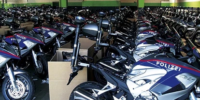 Händler - PLZ 5161 (Österreich) - Fuhrparkbeschriftung Polizei Motorräder - Agentur West - Manfred Salfinger