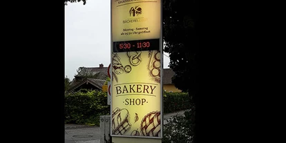 Händler - PLZ 5161 (Österreich) - Bäckerei Jobs, Wals: Leuchtkastenwerbung - Agentur West - Manfred Salfinger