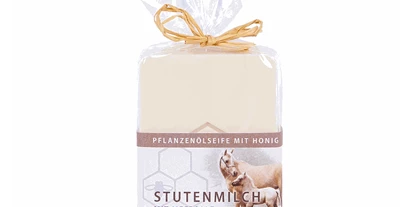 Händler - Drogerie und Kosmetik: Körperpflege - PLZ 6263 (Österreich) - Honigseife mit Stutenmilch & Meersalz 100g von Ferdi’s Imkerei