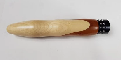 Händler - Traun (Traun) - Holzvibrator Alfons aus Ahorn- und Zwetschgenholz
