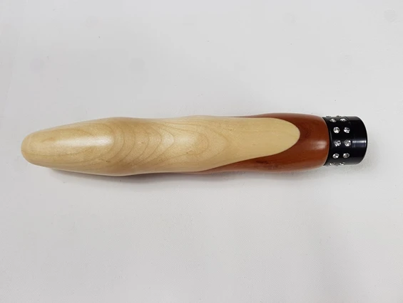 Holzvibrator Alfons aus Ahorn- und Zwetschgenholz | Artikel in sterreich Holzvibrator Alfons aus Ahorn- und Zwetschgenholz | Artikel in sterreich