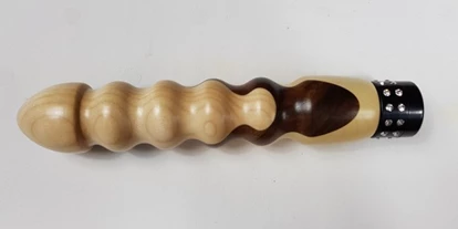 Händler - Traun (Traun) - Holzvibrator Vinzenz aus Ahorn- und Nussholz