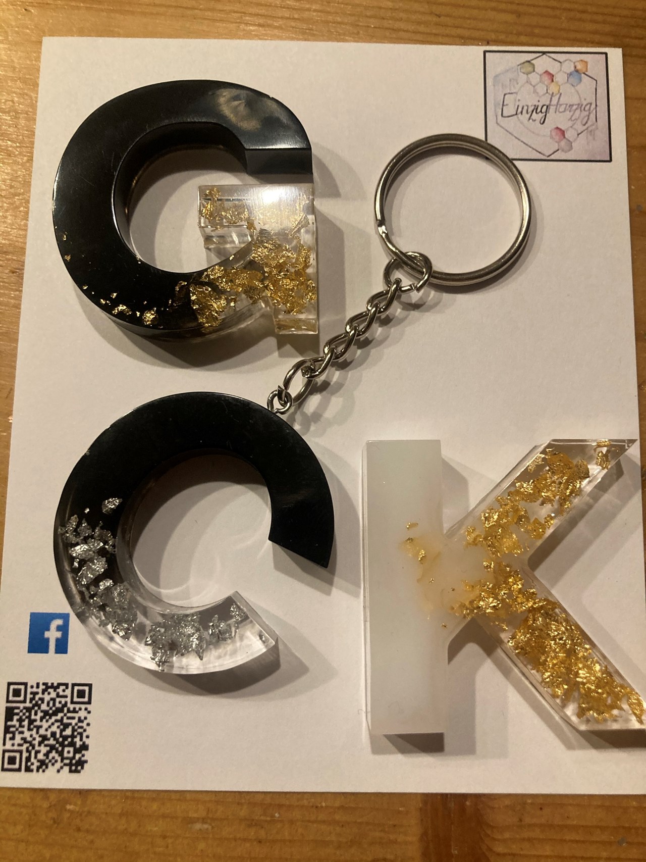 EinzigHarzig Produkt-Beispiele Schlüsselanhänger Black or White