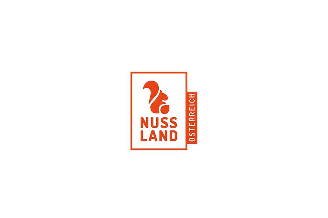Unternehmen: NUSSLAND Österreich, die Nussknacker, die veredeln. - NUSSLAND GmbH
