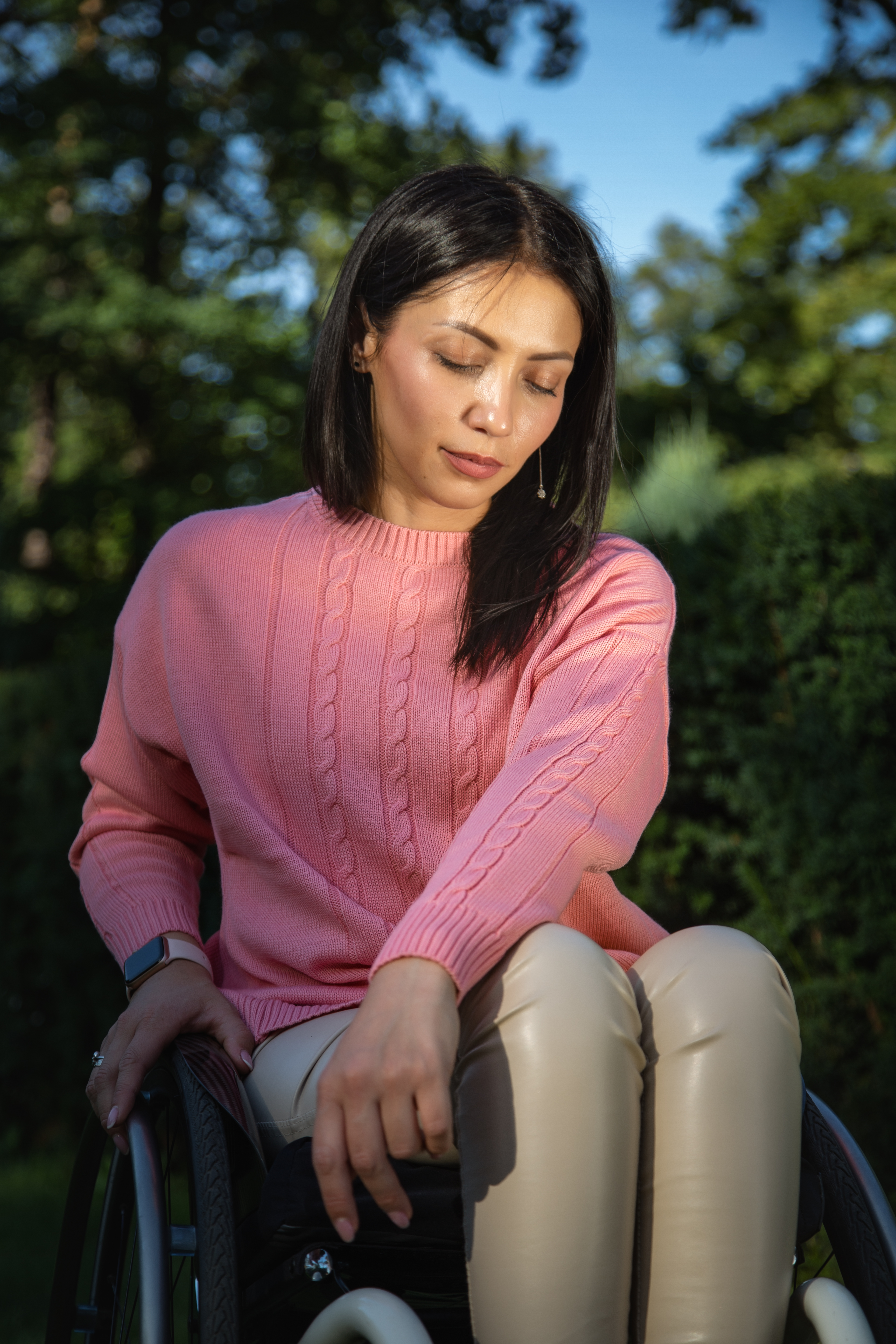 Knitrose  Produkt-Beispiele Strickpullover für pflegebedürftige Frauen