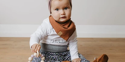 Händler - Gleisdorf - Babykleidung, Pumphose, Babybody, Lederpatscherl - Mafee