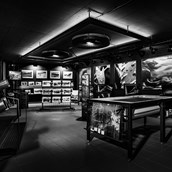 Unternehmen - Showroom in Zell am See - H2 Gallery - H2 Agentur
