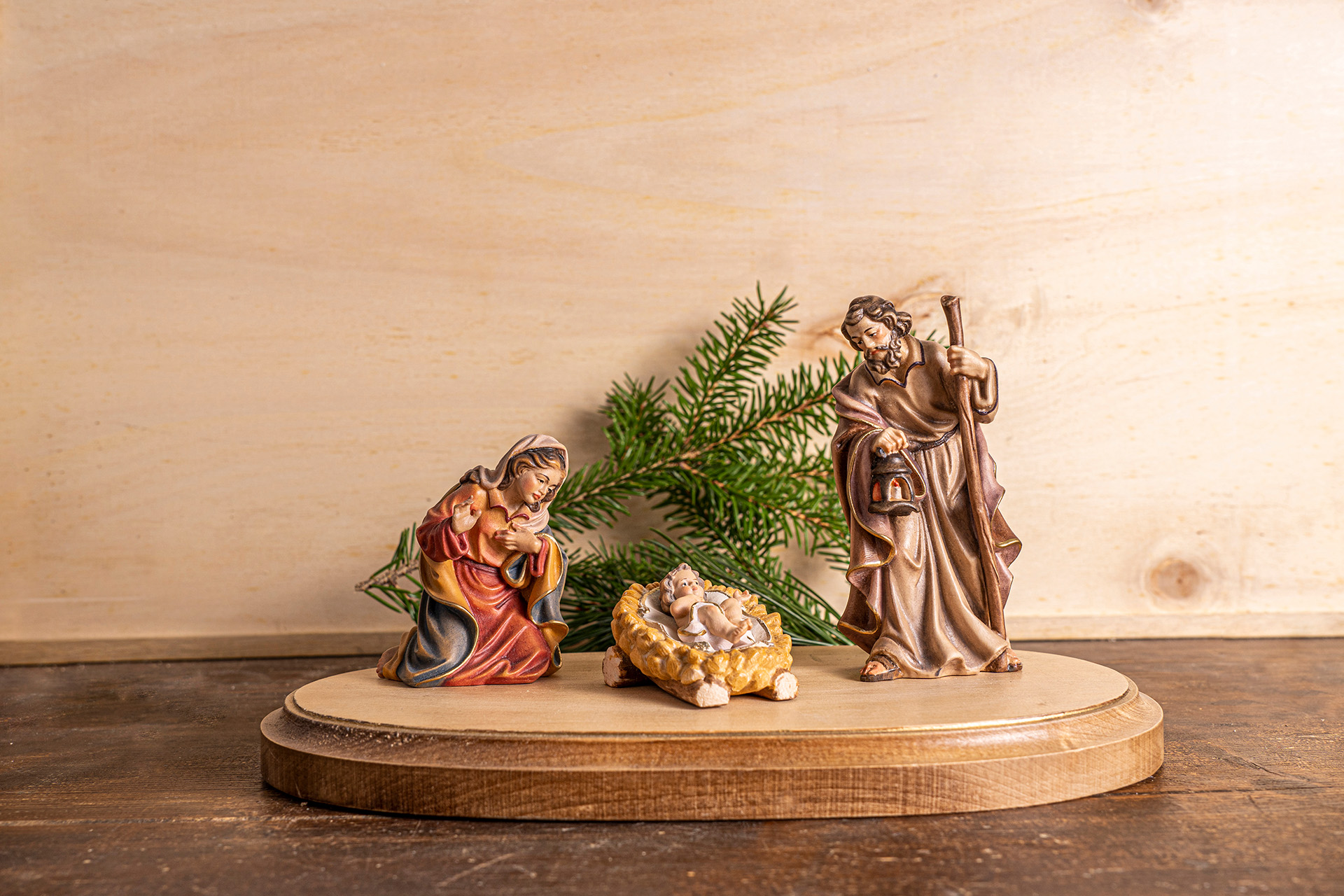 Grödner Holzschnitzerei Gebr. Grossrubatscher Produkt-Beispiele Barocke Krippenfiguren