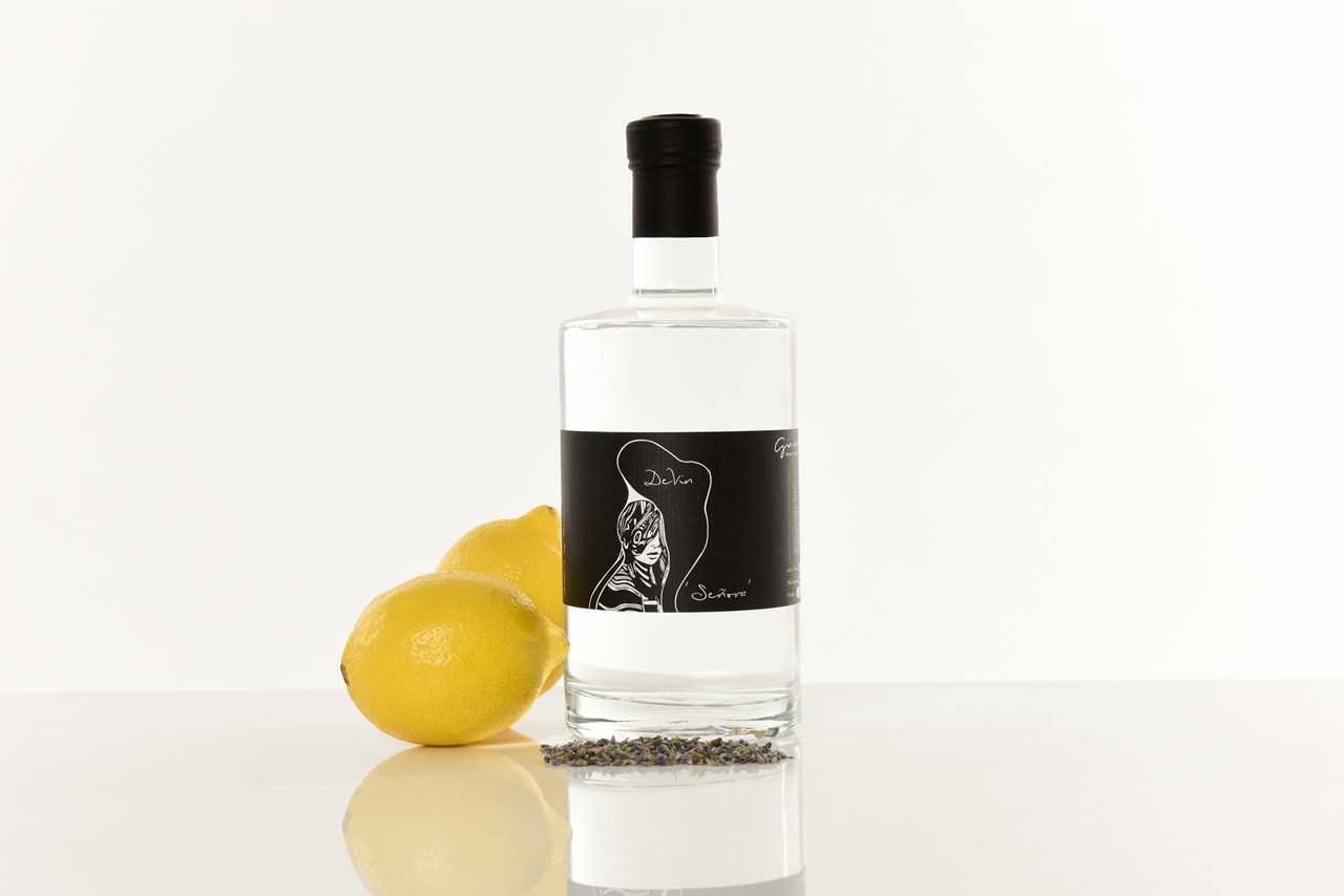 DeVin spirits Produkt-Beispiele 'Señora Eva' New Western Dry Gin