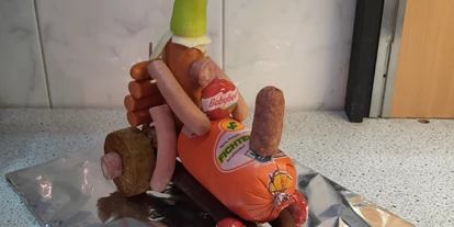 Händler - Bezirk Gmünd - Gerne bereiten wir Individuelle Geschenke für die Feier Ihrer Liebsten. - Landfleischerei Fichtenbauer GmbH