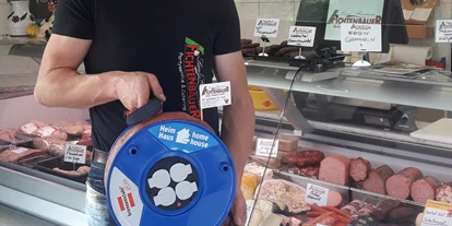Händler - Bezirk Gmünd - Wir sind gerne für ausgefallene Geschenkideen offen.
Wurst - Kabelrolle  - Landfleischerei Fichtenbauer GmbH