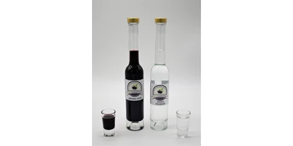 Händler - PLZ 8330 (Österreich) - BIO Aronia Likör 0,2 L und BIO Aronia Edelbrand 0,2 L - BIO Aroniahof Mayr