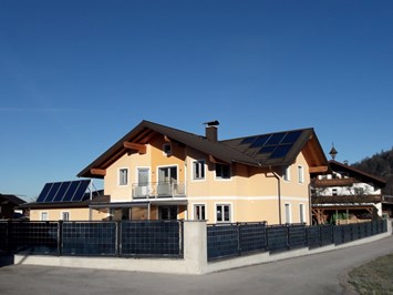 Elektrotechnik Leitinger Photovoltaik GmbH Produkt-Beispiele bifacialer Solarzaun