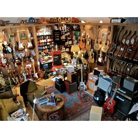 Unternehmen: Riverside Guitars