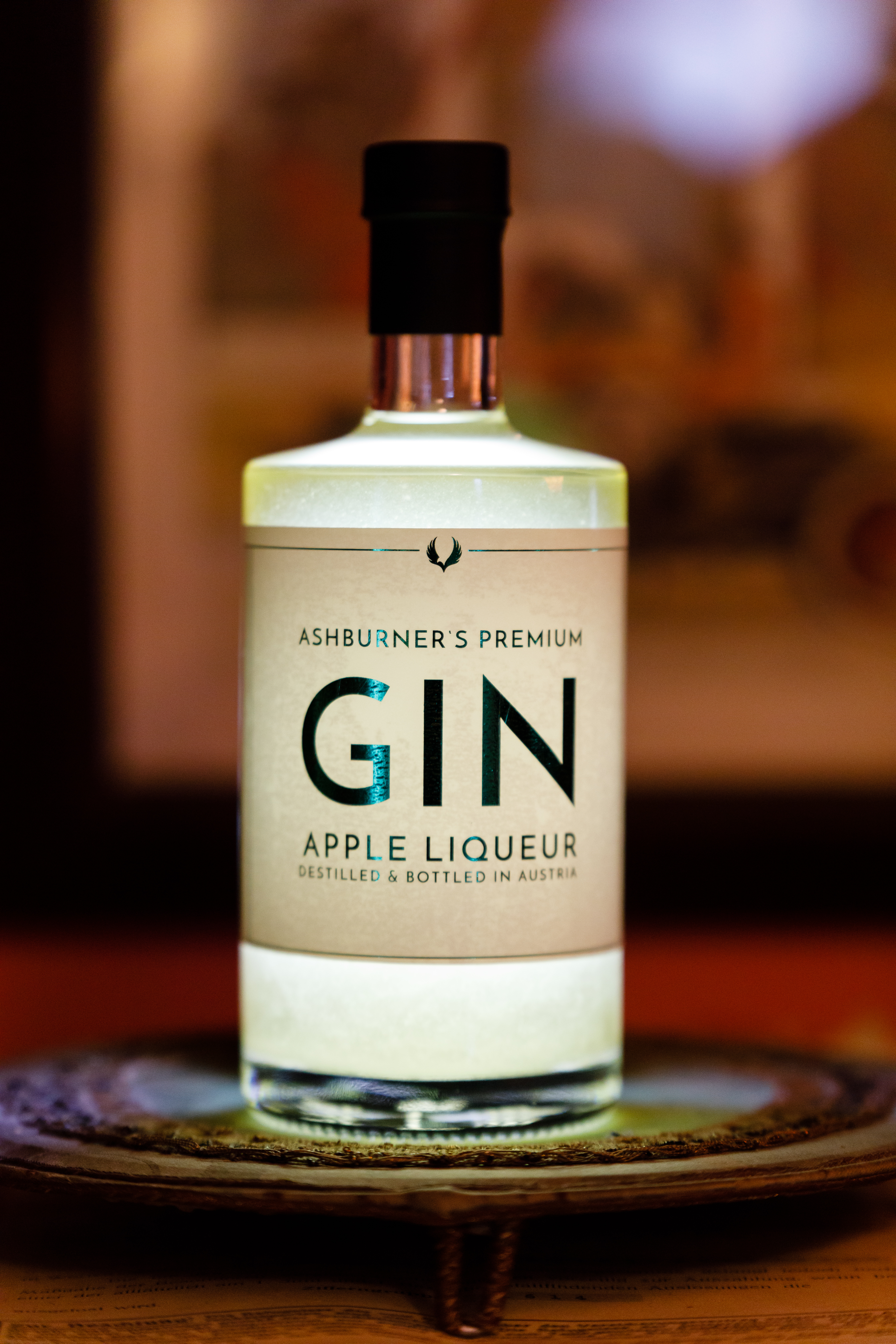 Unternehmen: ASHBURNER'S PREMIUM GIN 