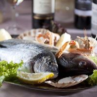 Händler - Linz (Oberösterreich) - Täglich Frischer Fisch -  " RIVA "  Ristorante - Pizzeria - Eissalon 