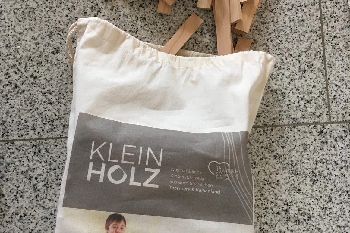 Unternehmen: Holzbausteine - Einrichtungswerkstätte Gross GMBH & COKG