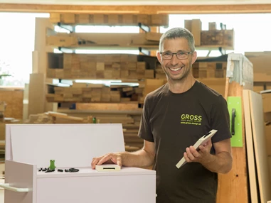 Unternehmen: Einrichtungswerkstätte Gross GMBH & COKG