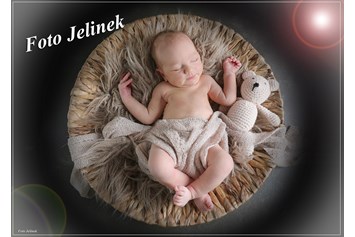 Unternehmen: Newbornshooting - Foto Jelinek - Rudolf Thienel