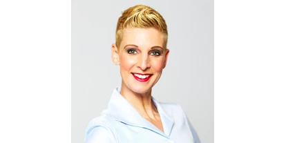 Händler - PLZ 5161 (Österreich) - Marietta Stuhlfelder - Expertin für Zeitmanagement & Moderatorin - Marietta Stuhlfelder - Expertin für Zeitmanagement & Moderatorin