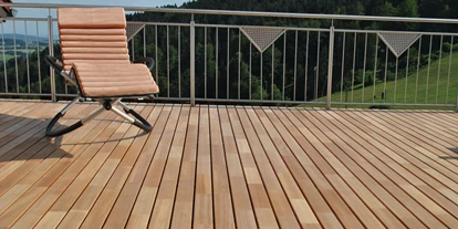 Händler - PLZ 4240 (Österreich) - Terrassenböden laden zum Verweilen, Erholen und Krafttanken ein.  - Franz Naderer