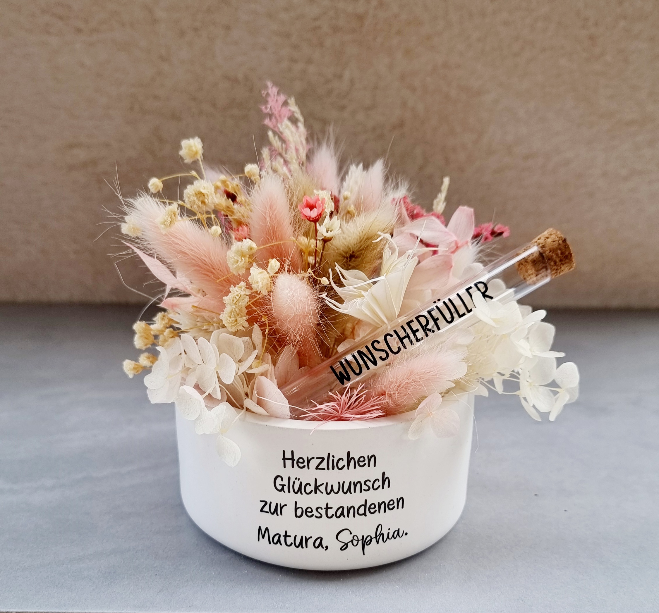 Unternehmen: verschiedene Gießformen mit oder ohne Trockenblumen/Deko - Frau Dekokram