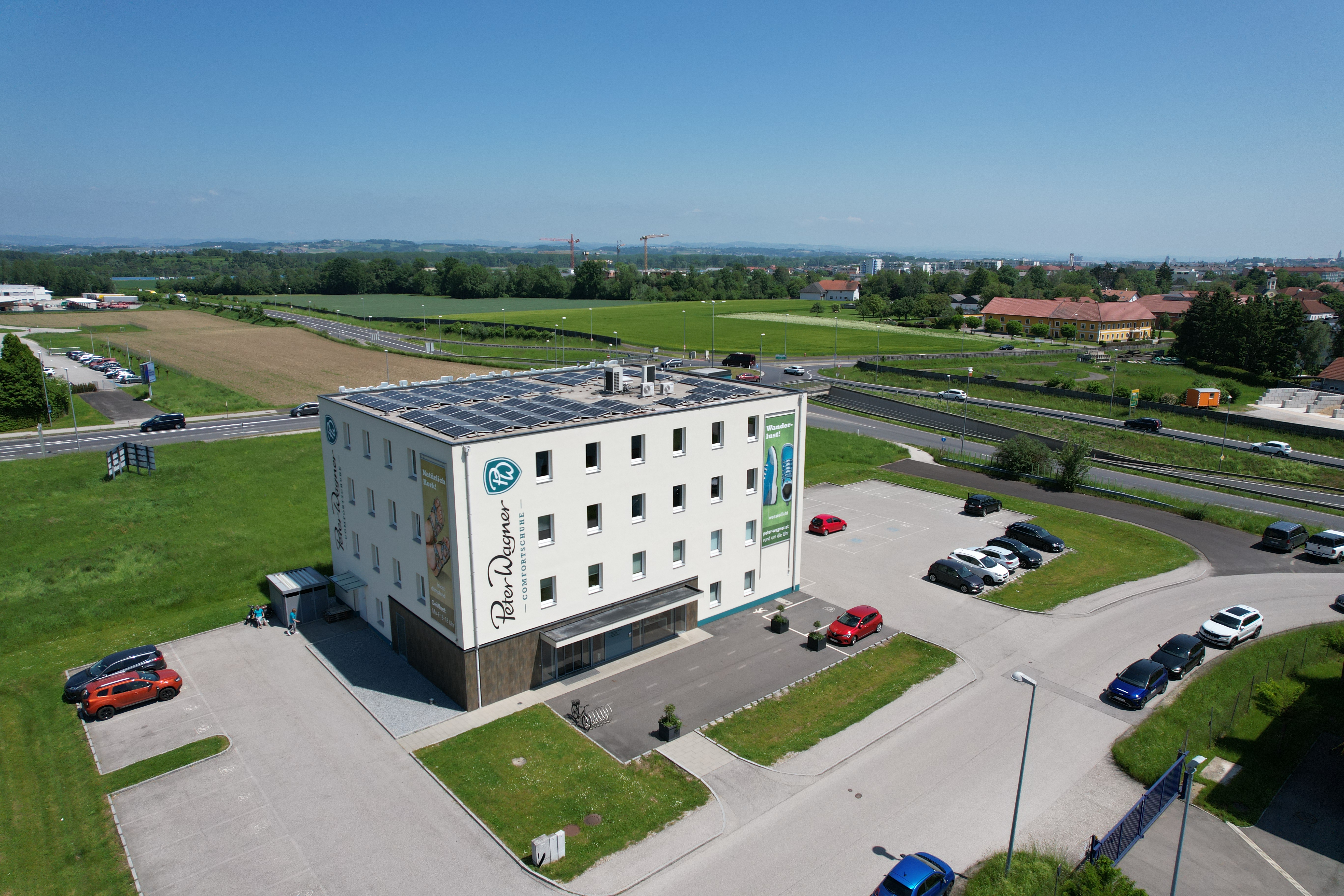 Händler - Bezirk Linz-Land - Firmenzentrale in Asten bei Linz - Bequeme Schuhe von Peter Wagner Comfortschuhe