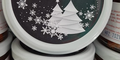 Händler - PLZ 4240 (Österreich) - Mit individuellen Etiketten für Firmen als Weihnachtsgeschen für Kunden, Lieferanten und Mitarbeiter - Backen mit Herz e.U.