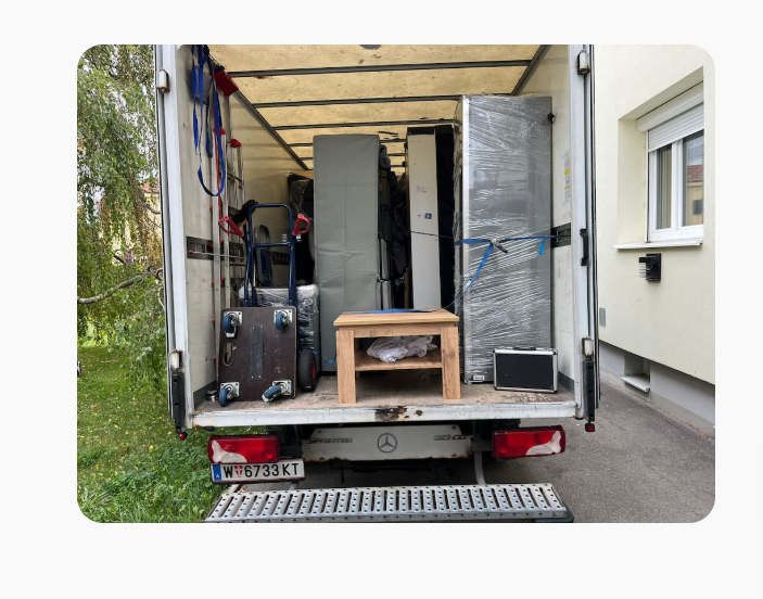 Betrieb: Möbeltransport in Wien – sicher verladen und professionell transportiert von Country Transport e.U. - Country Transport e.U.