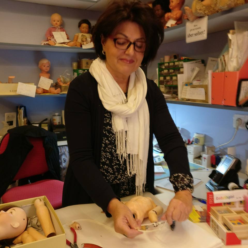 Der Puppendoktor Produkt-Beispiele Der Puppendoktor Karin HAIDER