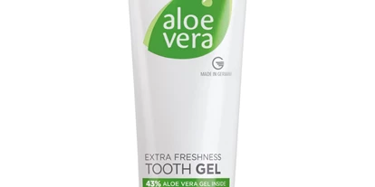 Händler - Gleisdorf - Aloe Vera Zahngel – für schonende und wirkungsvolle Mundpflege
Das LR ALOE VIA Aloe Vera Zahngel fördert ein gesundes Zahnfleisch, strahlende Zähne und einen frischen Atem. Zähne und Mundraum werden sanft und schonend von Verunreinigungen und Belägen gereinigt, die Karies und Zahnfleischbluten verursachen können. Zurück bleibt ein frisches, sauberes Mundgefühl. - Renate Plesch-Maierhofer