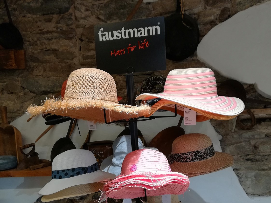 Unternehmen: Sommerhüte von Faustmann - Modezentrum Reiter GmbH